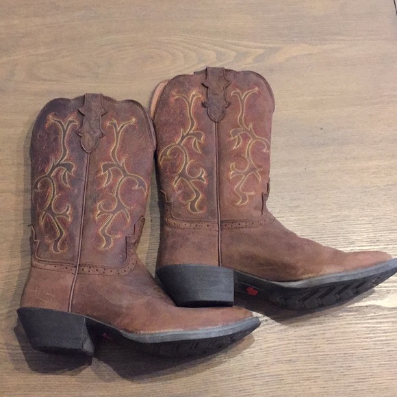 Justin Boots Shoes - Woman’s “Justin” cowgirl boots
